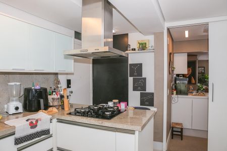 Apartamento para alugar com 136m², 3 quartos e 2 vagas Apartamento para alugar com 136m², 3 quartos e 2 vagasCozinha