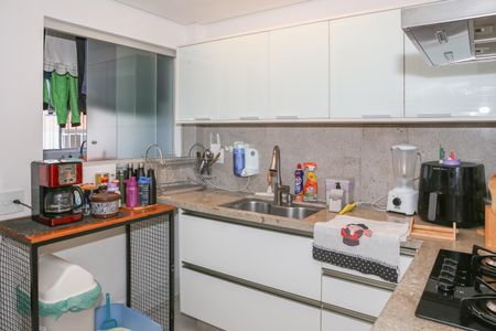 Apartamento para alugar com 136m², 3 quartos e 2 vagas Apartamento para alugar com 136m², 3 quartos e 2 vagasCozinha