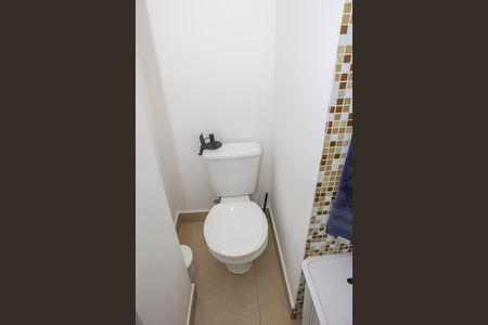 Apartamento para alugar com 136m², 3 quartos e 2 vagas Apartamento para alugar com 136m², 3 quartos e 2 vagasBanheiro da Suíte