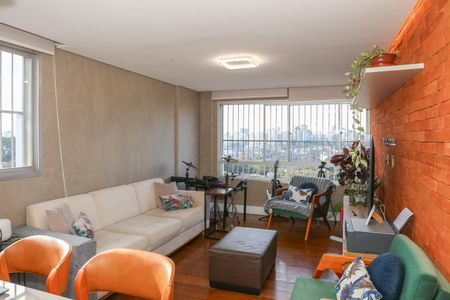 Apartamento para alugar com 136m², 3 quartos e 2 vagas Apartamento para alugar com 136m², 3 quartos e 2 vagasSala