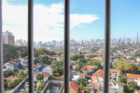 Apartamento para alugar com 136m², 3 quartos e 2 vagas Apartamento para alugar com 136m², 3 quartos e 2 vagasVista do Quarto 3