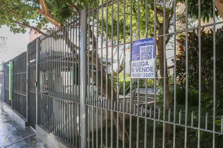 Apartamento para alugar com 136m², 3 quartos e 2 vagas Apartamento para alugar com 136m², 3 quartos e 2 vagasFachada