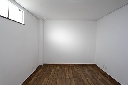 Casa para alugar com 56m², 2 quartos e sem vagaQuarto 1