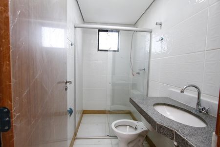 Casa para alugar com 56m², 2 quartos e sem vagaBanheiro