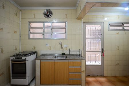 Casa de condomínio para alugar com 55m², 2 quartos e 1 vagaCozinha