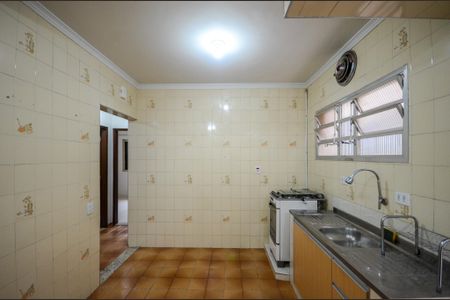 Cozinha de casa de condomínio para alugar com 2 quartos, 55m² em Sítio Morro Grande, São Paulo