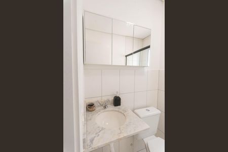 Banheiro de apartamento à venda com 2 quartos, 52m² em Jardim Novo Maracana, Campinas