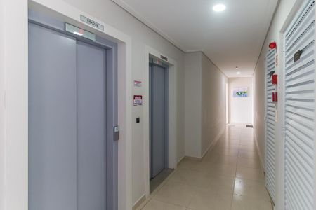 Área comum de apartamento para alugar com 2 quartos, 58m² em Centro, Mogi das Cruzes