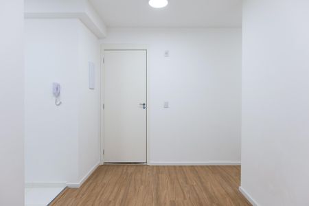 Sala de apartamento à venda com 2 quartos, 43m² em Jardim Tres Irmaos, Taboão da Serra