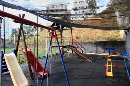 Apartamento para alugar com 50m², 2 quartos e 1 vagaÁrea comum - Playground