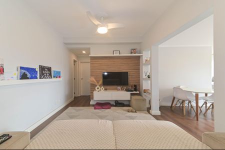 Sala de apartamento para alugar com 2 quartos, 80m² em Santo Amaro, São Paulo