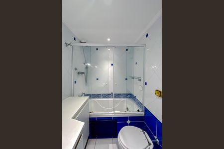 Apartamento à venda com 176m², 3 quartos e 1 vaga Apartamento à venda com 176m², 3 quartos e 1 vagaBanheiro da Suíte