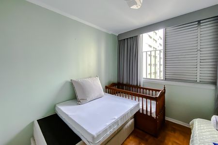 Apartamento à venda com 176m², 3 quartos e 1 vaga Apartamento à venda com 176m², 3 quartos e 1 vagaQuarto 2