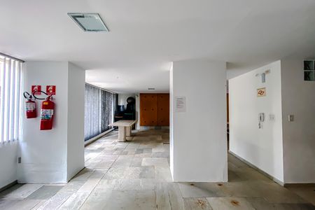 Apartamento à venda com 176m², 3 quartos e 1 vaga Apartamento à venda com 176m², 3 quartos e 1 vagaÁrea comum