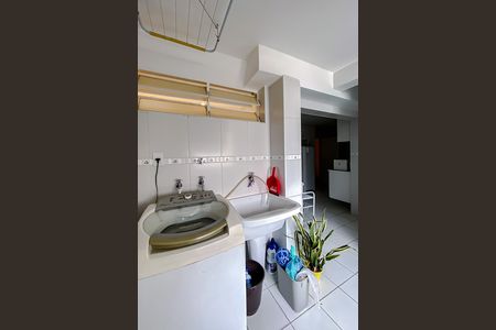 Apartamento à venda com 176m², 3 quartos e 1 vaga Apartamento à venda com 176m², 3 quartos e 1 vagaÁrea de Serviço