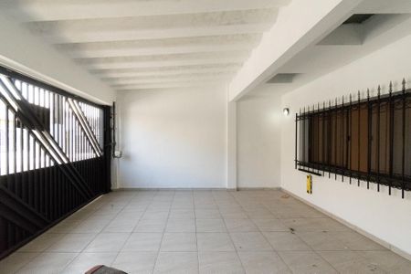 Garagem de casa à venda com 3 quartos, 126m² em Vila Campestre, São Paulo