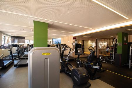 Studio para alugar com 42m², 1 quarto e 1 vaga Studio para alugar com 42m², 1 quarto e 1 vagaÁrea comum - Academia