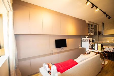 Sala de Estar de kitnet/studio para alugar com 1 quarto, 42m² em Barro Preto, Belo Horizonte