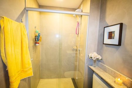 Studio para alugar com 42m², 1 quarto e 1 vaga Studio para alugar com 42m², 1 quarto e 1 vagaBanheiro