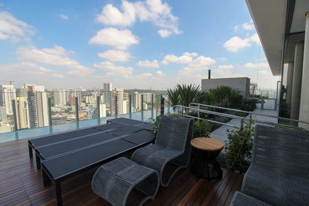 Apartamento para alugar com 32m², 1 quarto e 1 vaga Apartamento para alugar com 32m², 1 quarto e 1 vagaÁrea comum - Piscina