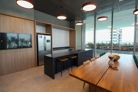 Apartamento para alugar com 32m², 1 quarto e 1 vaga Apartamento para alugar com 32m², 1 quarto e 1 vagaÁrea comum - Salão de festas
