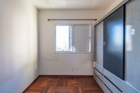 Quarto 1 de apartamento para alugar com 2 quartos, 62m² em Vila Pindorama, Barueri
