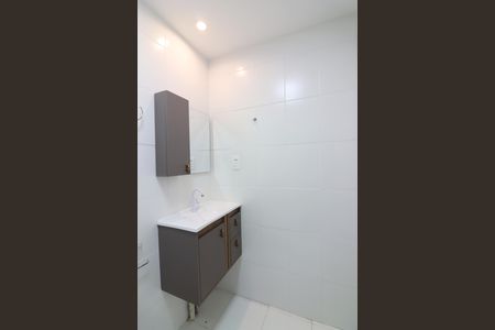 Banheiro Social de apartamento para alugar com 2 quartos, 45m² em Vila Santa Luzia, São Bernardo do Campo
