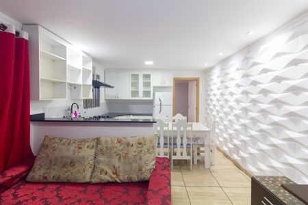 Sala de casa para alugar com 1 quarto, 44m² em Cidade Antônio Estêvão de Carvalho, São Paulo