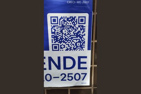 placa instalada TIKP-201 de apartamento à venda com 2 quartos, 60m² em Coracao de Jesus, Belo Horizonte