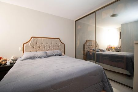 Apartamento à venda com 100m², 3 quartos e 1 vaga Apartamento à venda com 100m², 3 quartos e 1 vagaSuíte
