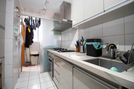 Apartamento à venda com 100m², 3 quartos e 1 vaga Apartamento à venda com 100m², 3 quartos e 1 vagaCozinha e Área de Serviço