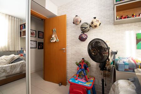Apartamento à venda com 100m², 3 quartos e 1 vaga Apartamento à venda com 100m², 3 quartos e 1 vagaQuarto 2