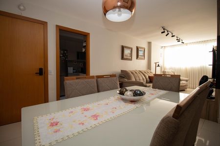 Apartamento à venda com 100m², 3 quartos e 1 vaga Apartamento à venda com 100m², 3 quartos e 1 vagaSala