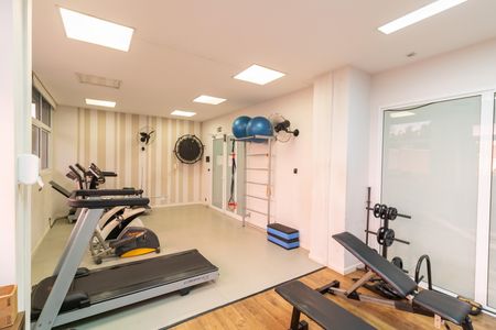 Área comum - Academia de apartamento à venda com 2 quartos, 55m² em Azenha, Porto Alegre