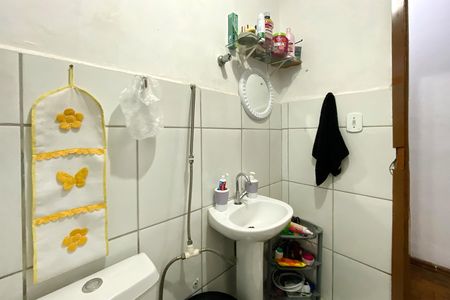 Banheiro de apartamento à venda com 3 quartos, 71m² em Padre Eustáquio, Belo Horizonte