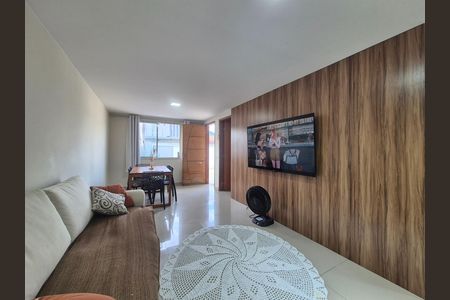 Casa à venda com 60m², 2 quartos e 1 vaga Casa à venda com 60m², 2 quartos e 1 vagaSala