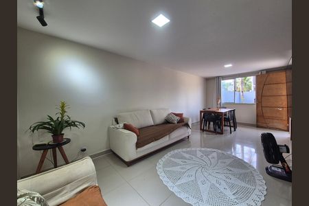 Sala de casa à venda com 2 quartos, 60m² em Guaratiba, Rio de Janeiro