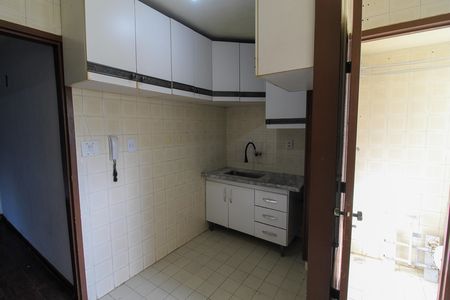 Cozinha de apartamento para alugar com 2 quartos, 68m² em Jardim das Vertentes, São Paulo