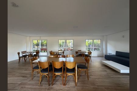 Apartamento para alugar com 53m², 2 quartos e 1 vagaÁrea comum - Salão de Festas