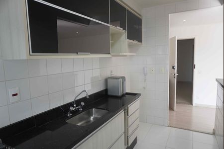 Cozinha de apartamento à venda com 1 quarto, 94m² em Alphaville, Santana de Parnaíba