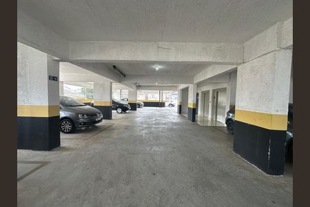 Apartamento para alugar com 52m², 2 quartos e 1 vaga Apartamento para alugar com 52m², 2 quartos e 1 vagaGaragem