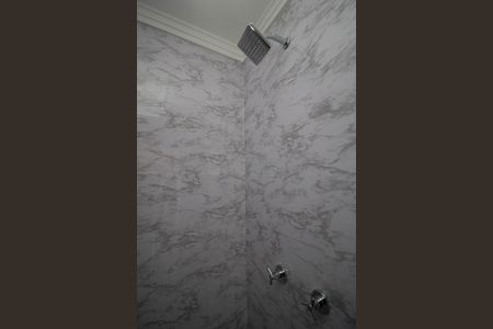 Banheiro de apartamento para alugar com 1 quarto, 31m² em Vila Albertina, São Paulo