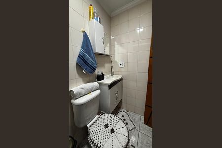 Apartamento à venda com 46m², 2 quartos e 1 vaga Apartamento à venda com 46m², 2 quartos e 1 vagaBanheiro