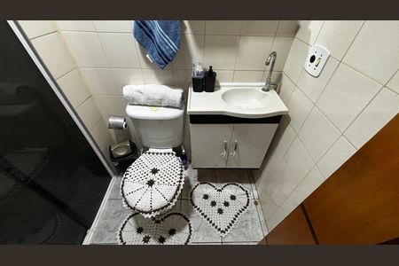 Apartamento à venda com 46m², 2 quartos e 1 vaga Apartamento à venda com 46m², 2 quartos e 1 vagaBanheiro