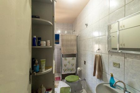 Casa à venda com 152m², 3 quartos e 3 vagas Casa à venda com 152m², 3 quartos e 3 vagasBanheiro da Suíte