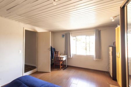 Casa à venda com 152m², 3 quartos e 3 vagas Casa à venda com 152m², 3 quartos e 3 vagasQuarto 2