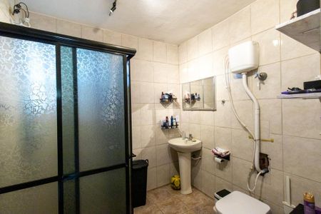 Casa à venda com 152m², 3 quartos e 3 vagas Casa à venda com 152m², 3 quartos e 3 vagasBanheiro Social