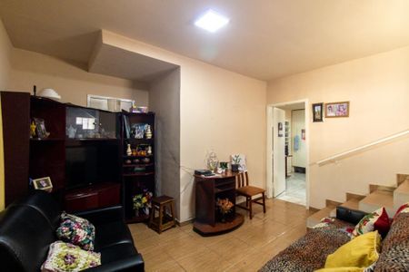 Casa à venda com 152m², 3 quartos e 3 vagas Casa à venda com 152m², 3 quartos e 3 vagasSala de Jantar