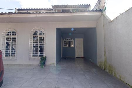 Fachada de casa à venda com 3 quartos, 152m² em Bairro Alto, Curitiba