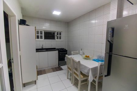 Casa de condomínio à venda com 523m², 3 quartos e 2 vagasCozinha